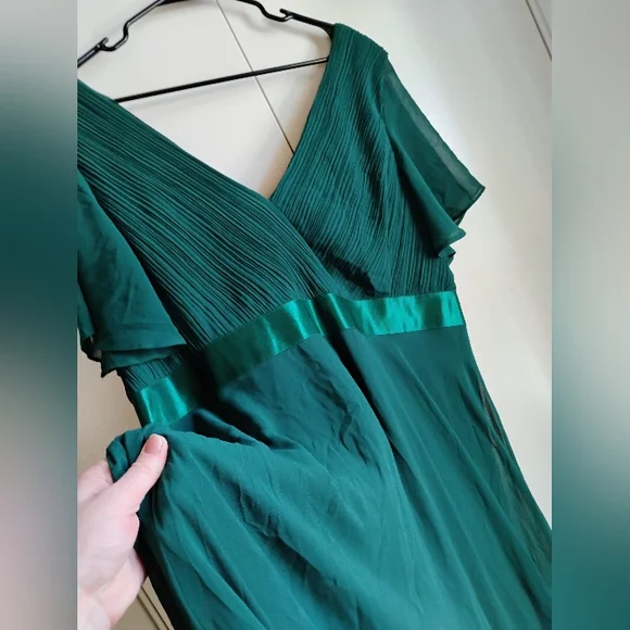 Long Chiffon Empire Waist Bridesmaid Dress with Short Flutter Sleeves ~ Emerald - Picture 8 of 14